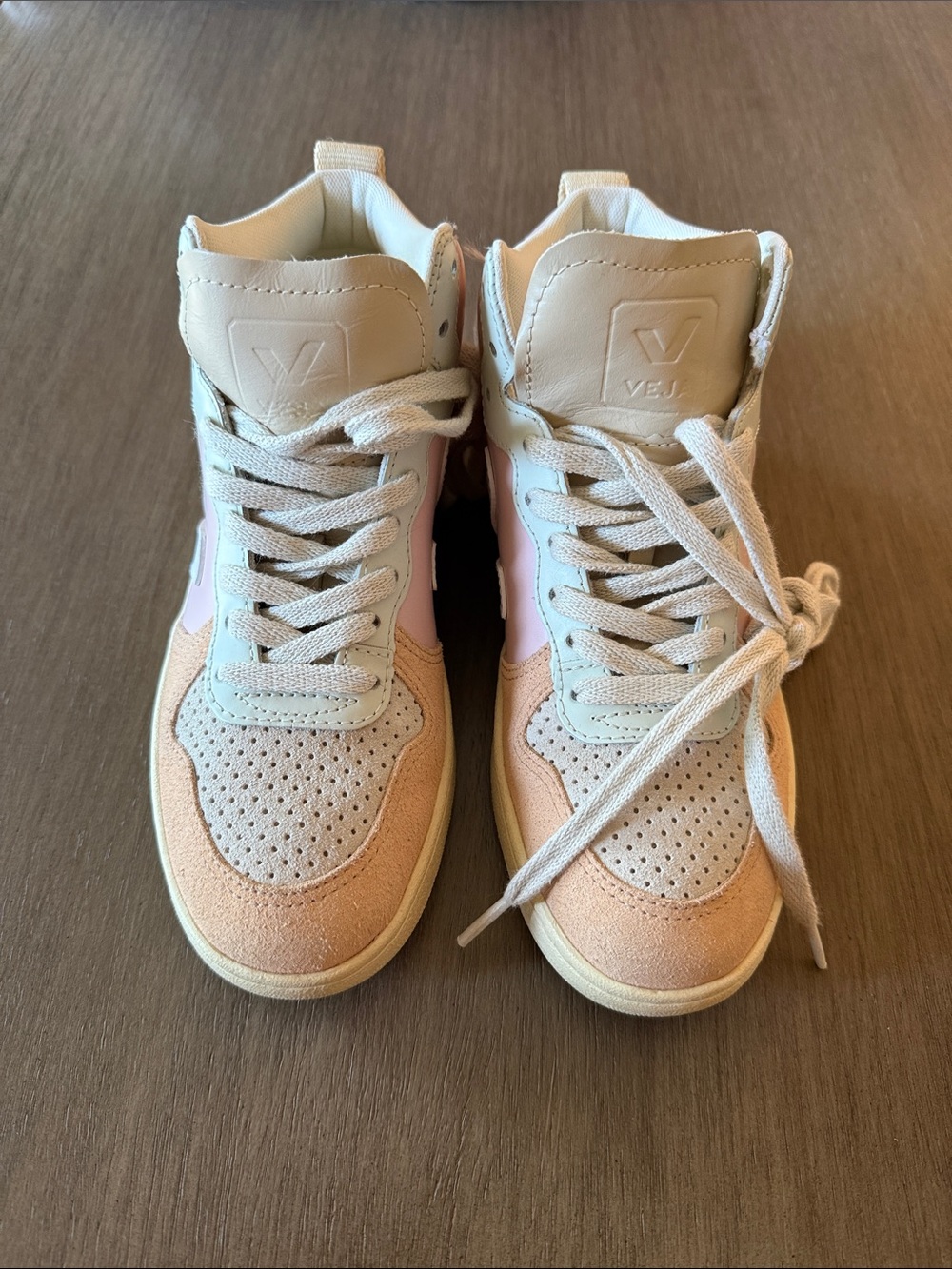 Veja Kids High-Top Sneakers in Cream and Pink